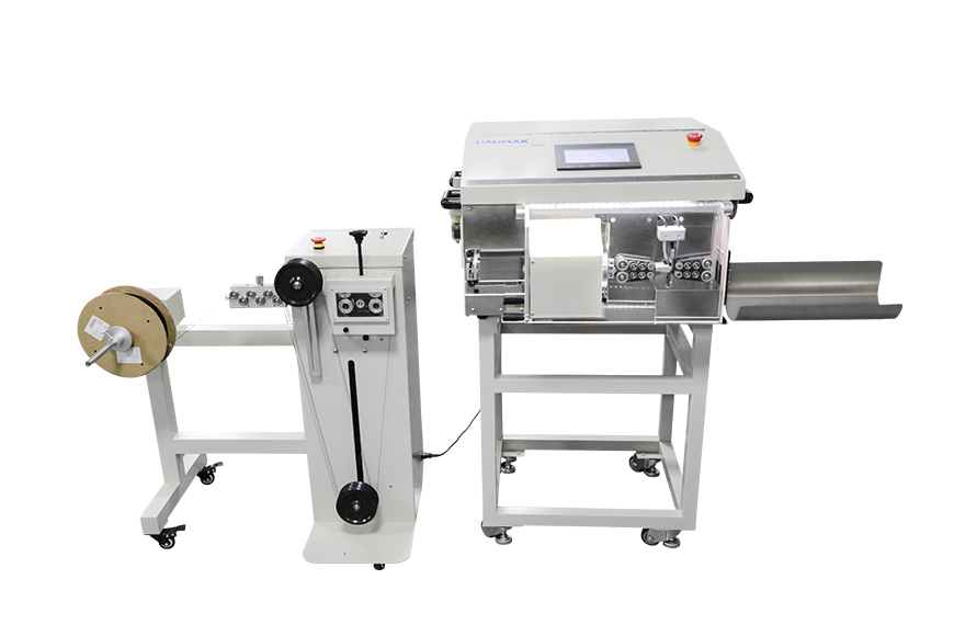 Dongguan Dianzhen Machinery Co Ltd DAUMAK Precision Intelligent Wire Stripping Machines Harness Solutions
