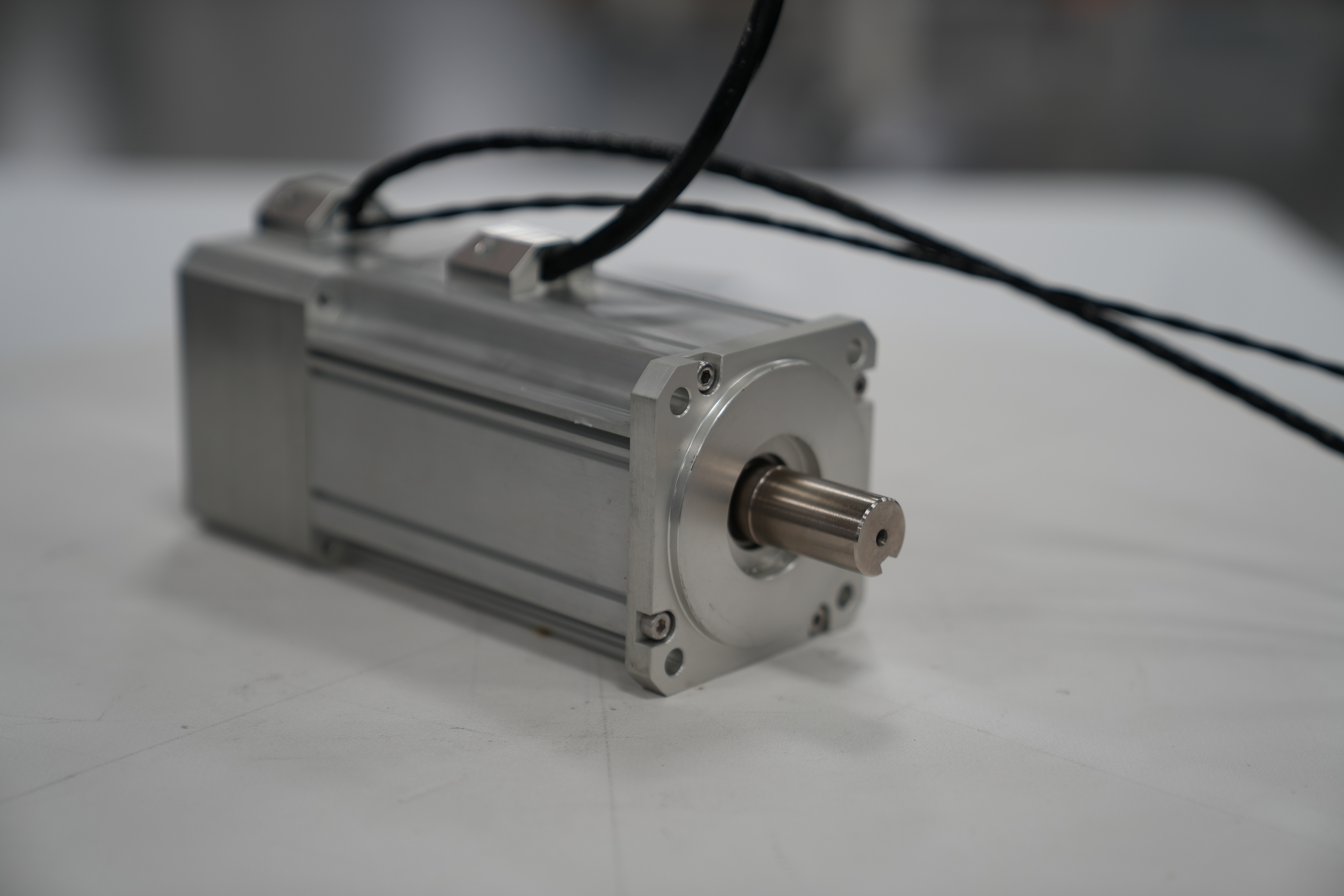 Where to Get Custom UltraHighVacuum Rated Motors Services Wheatstones Expert Solutions