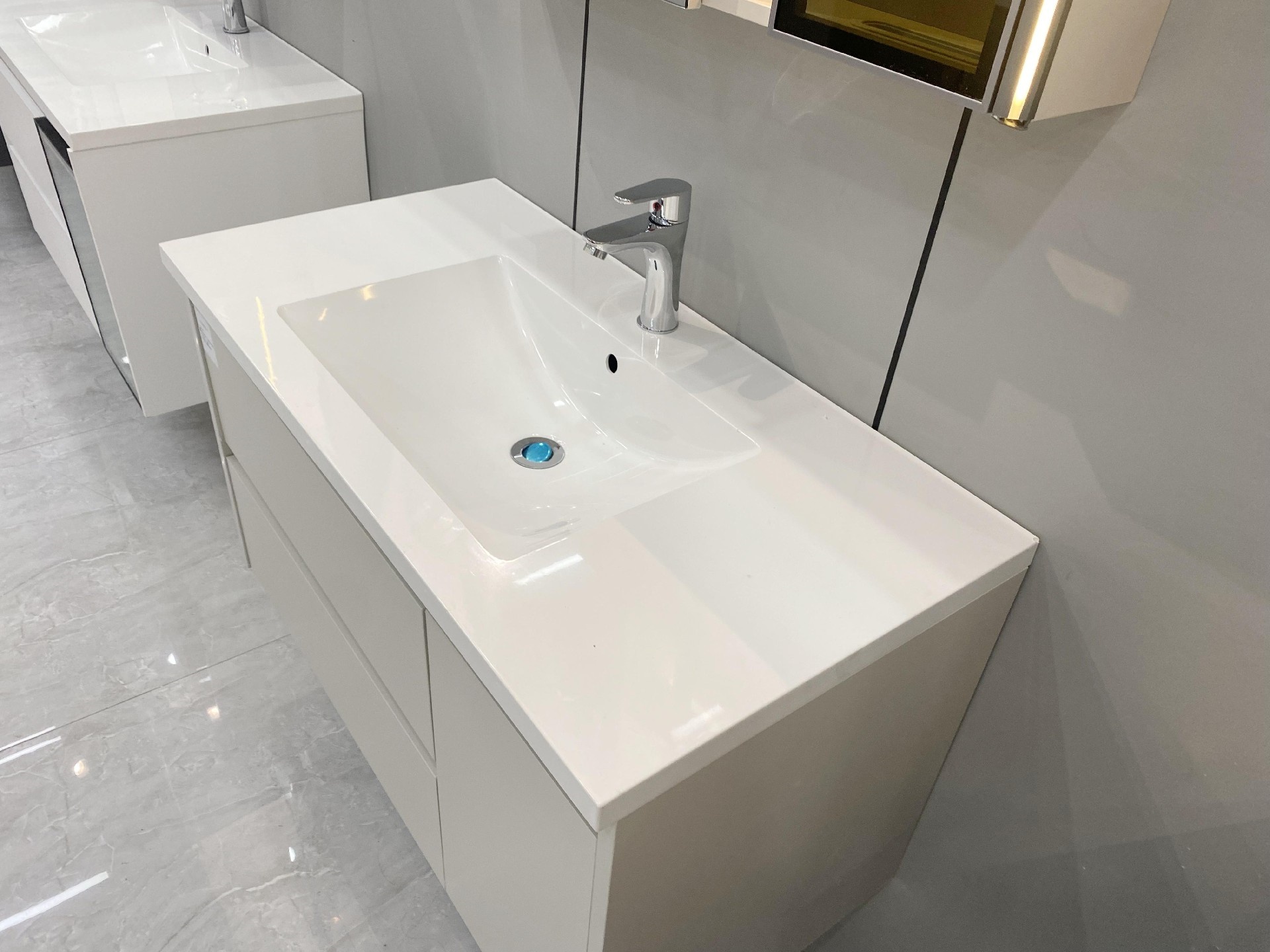 RAUNPH Wholesale Prefabricated Integrated Bathroom Manufacturer for Global Hospitality  Construction