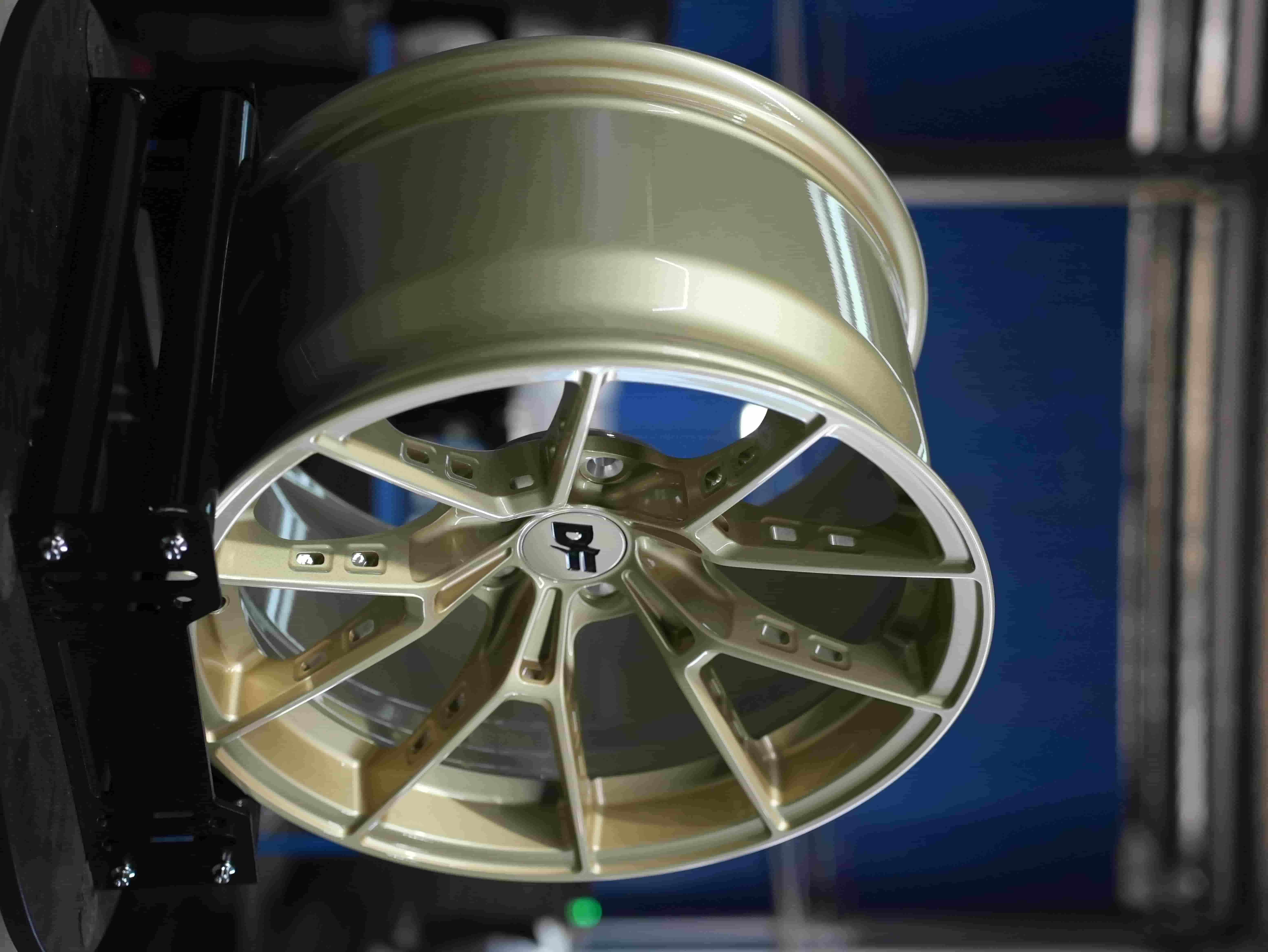 PINJIA Forged Truck Wheels Reliable Supplier for Overseas HeavyDuty Vehicle Buyers