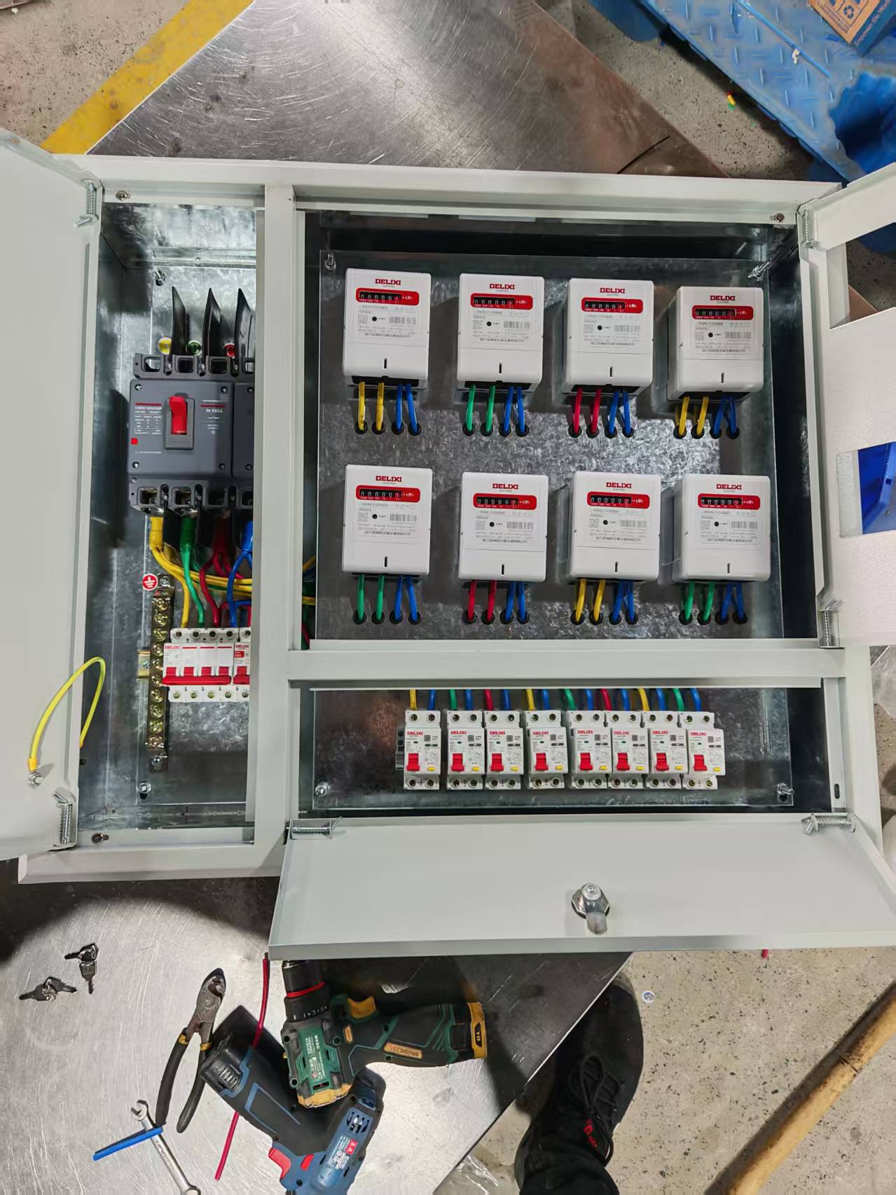 What is Outdoor Waterproof Power Distribution Box 2026 Complete Guide  Expert Insights
